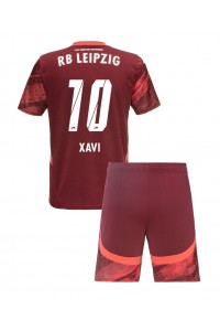 RB Leipzig Xavi Simons #10 Babytruitje Uit tenue Kind 2024-25 Korte Mouw (+ Korte broeken)